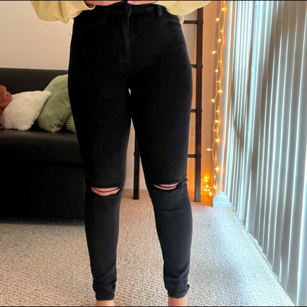 AE high waisted ripped black jeans